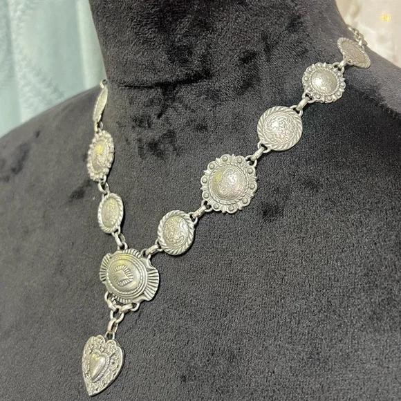 Bohemian Cowgirl Love Concho Silver Heart Pendant Necklace - Picture 5 of 15